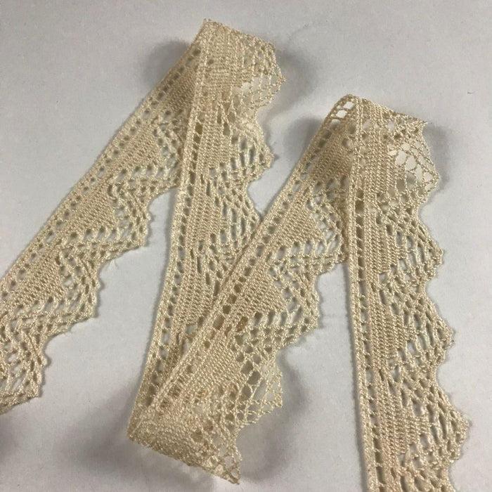 Ivory Cluny trim lace Guipure Chemical Decorations Table Runner Cover Events Invitations Arts and Crafts Scrapbook Funeral Casket Coffin Ribbon Victorian Traditional DIY Clothing DIY Sewing Prom Bridesmaid Encaje  Retro French Venice Lace