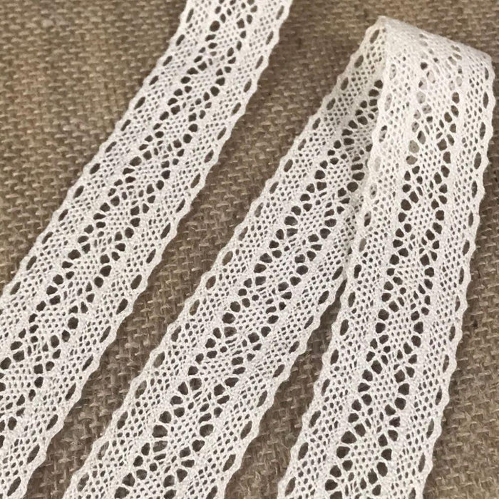Cluny Trim Lace Natural Cotton 1.25" Wide Choose Color Yardage Vintage Antique Irish Edging, Multi Use: Garments Arts Crafts Costumes DIY Sewing.