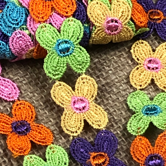 Multi Color Venice Lace Trim, 1" Wide beautiful 6-Color 4-Petal Daisy Flower Design, for Garments Children Bridal DIY Sewing Craft Veil Costume Scrapbook